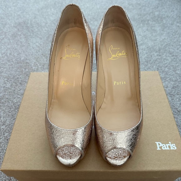 Christian Louboutin rose gold platform pump - Picture 3 of 4
